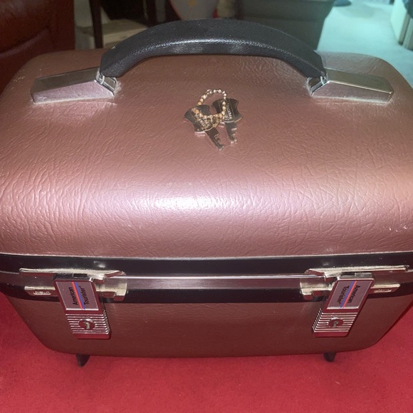 Vintage Train Case, American Tourister Mauve Travel Case Storage - Picture 1 of 7